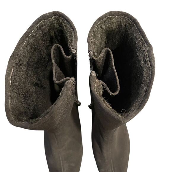 Stuart Weitzman Women\'s Black Suede Ankle Boots Size 8.5 Zip Closure